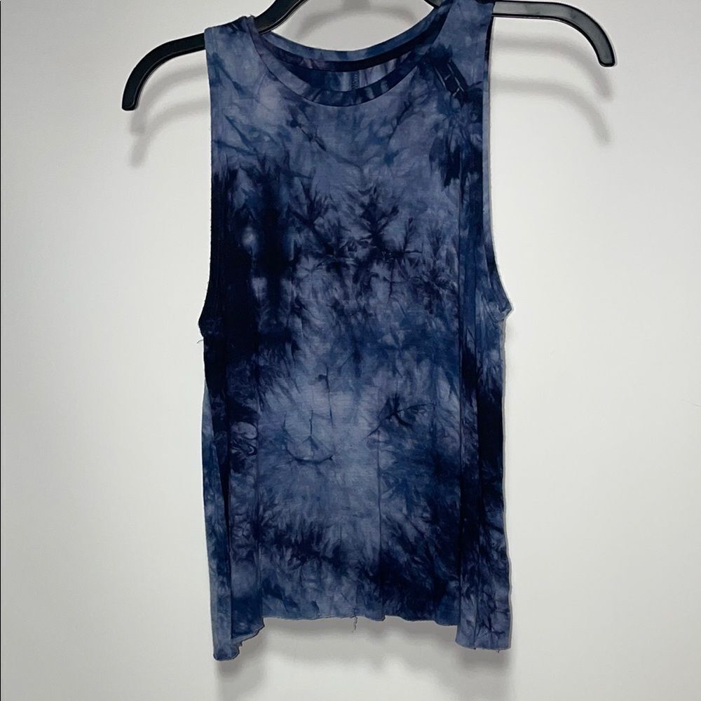 Flirtitude Tie-Dye Sleeveless Women's Top - Blue